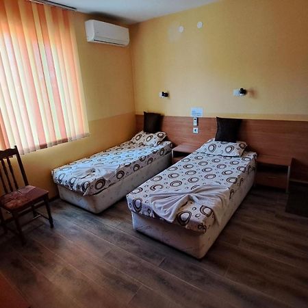 Hotel Toni Bukovlŭk Exteriér fotografie